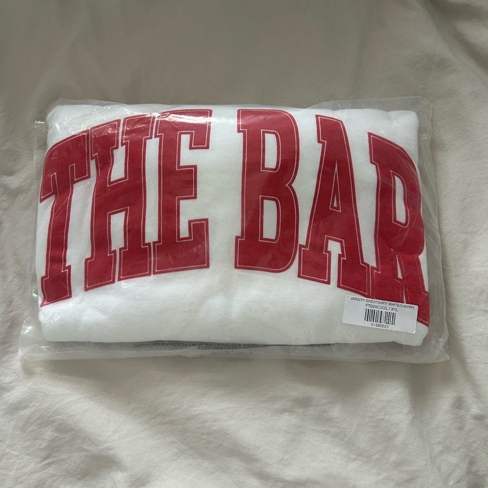 Red 'THE BAR' Print sweatshirt